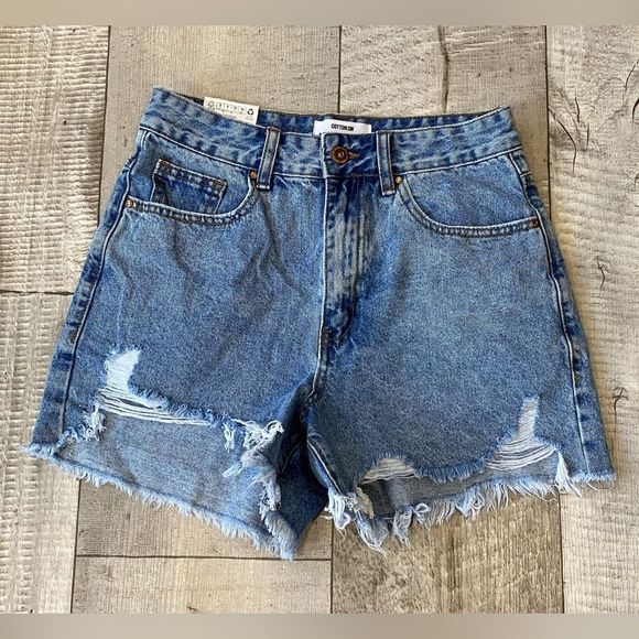 Cotton On Pants - NWT Cotton On High Rise Ripped Denim Shorts